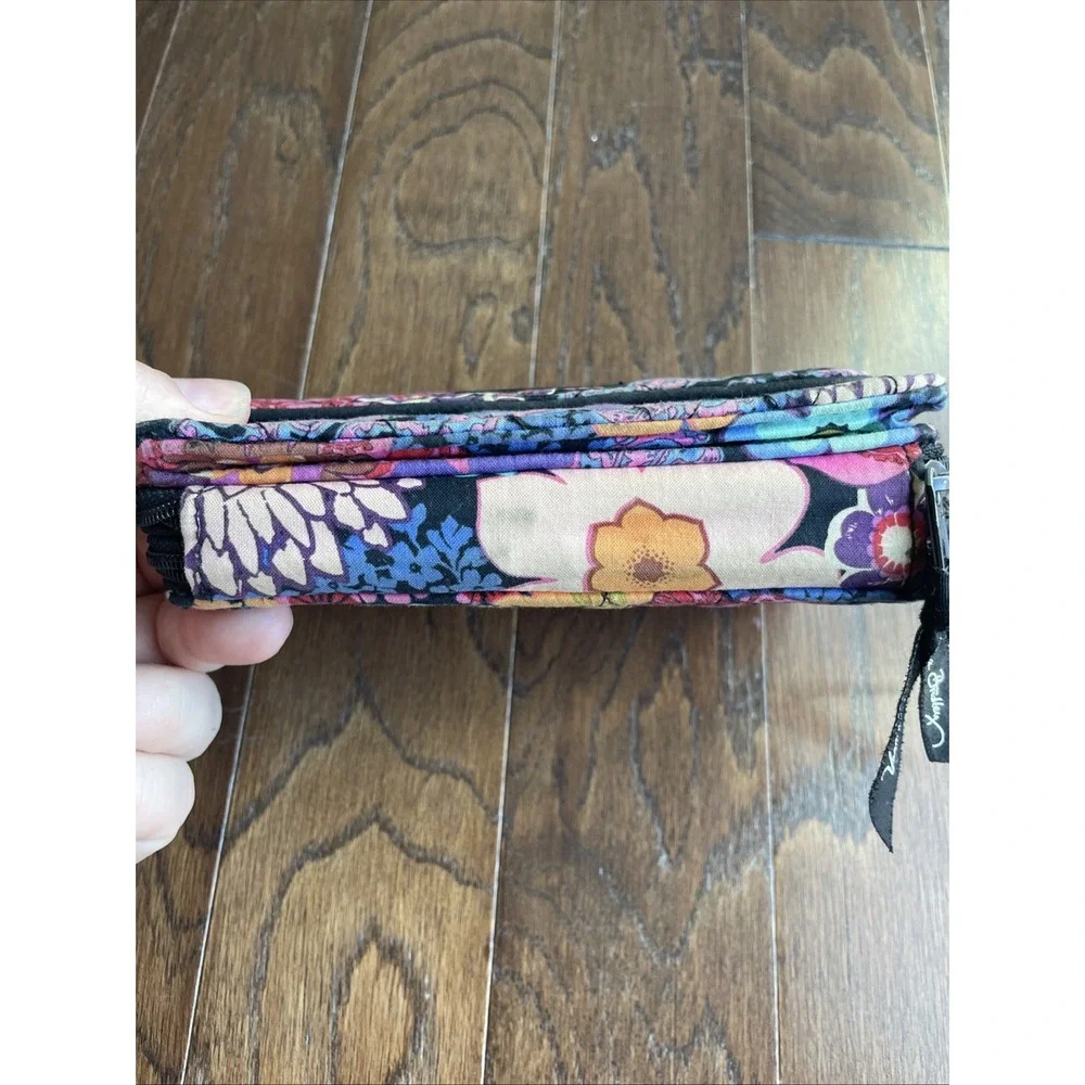 Vera Bradley All In One Crossbody‎ Wristlet Floral Fiesta Retired *no Strap*